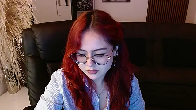 crimson tati  online show from 02/12/25, 07:34