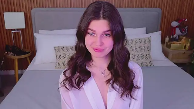 RihannaRose online show from 12/03/25, 05:11