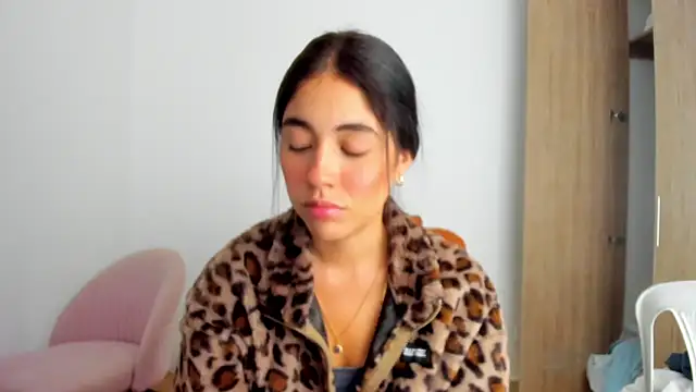 AriaMontgomery online show from 04/26/26, 03:04