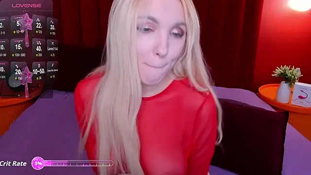 Fluffy Monica online show from 10/08/25, 01:03