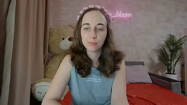 Anika bloom online show from 03/13/25, 05:43