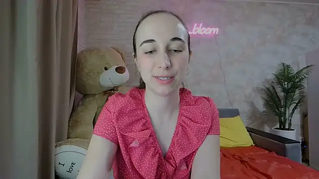 Anika bloom online show from 03/23/25, 03:54