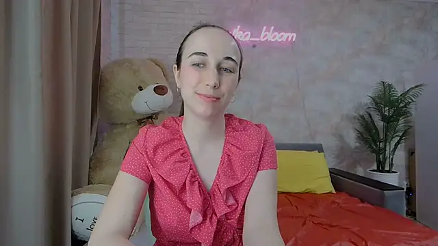 Anika bloom online show from 03/23/25, 06:58