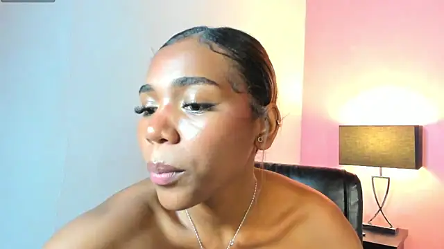 Snapshot of Lily_Miiller chatting on 02/07/25, 06:03 Lily Miiller online show from 02/07/25, 06:03