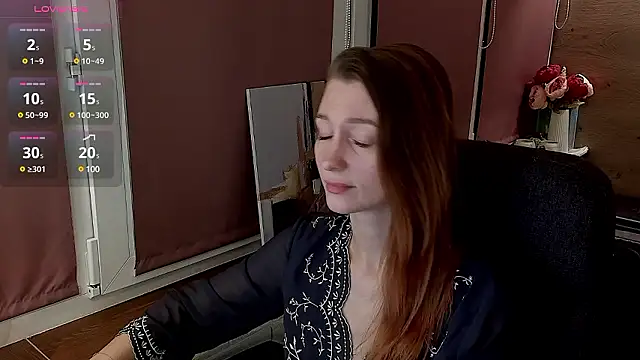 Snapshot of Fox_sky_Fox chatting on 12/07/24, 07:32 Fox sky Fox online show from 12/07/24, 07:32