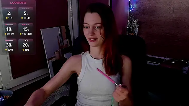 Snapshot of Fox_sky_Fox chatting on 12/26/24, 07:38 Fox sky Fox online show from 12/26/24, 07:38