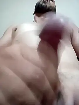 Snapshot of P4uzud4O chatting on 10/06/25, 05:43 P4uzud4O online show from 10/06/25, 05:43