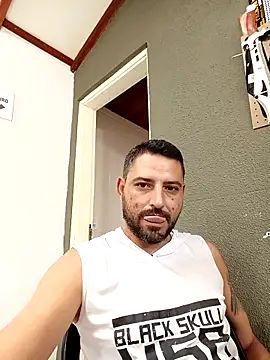 P4uzud4O online show from 03/22/26, 11:24