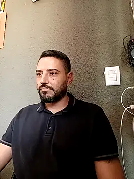 P4uzud4O online show from 04/23/26, 02:19