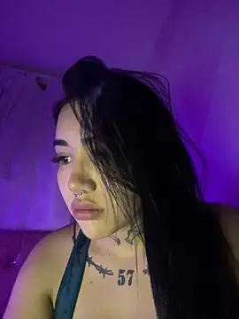 Nickiiiii online show from 02/12/25, 06:51