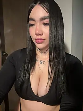 Nickiiiii online show from 02/20/26, 07:10