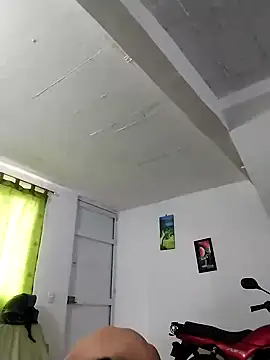 Snapshot of King_russo chatting on 02/21/25, 03:43 King russo online show from 02/21/25, 03:43