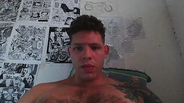 Snapshot of King_russo chatting on 03/03/25, 09:26 King russo online show from 03/03/25, 09:26