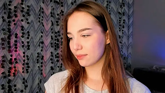 Snapshot of Tate_Angel chatting on 12/14/24, 04:20 Tate Angel online show from 12/14/24, 04:20