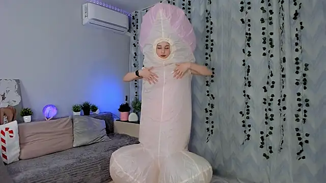 Snapshot of Tate_Angel chatting on 03/21/25, 06:18 Tate Angel online show from 03/21/25, 06:18