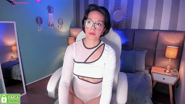 victoria byte online show from 01/25/25, 05:08