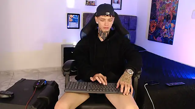 Dan brownn online show from 04/22/26, 02:25