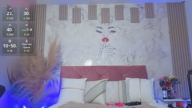 EMILY ROUSSE71 online show from 04/23/26, 10:12