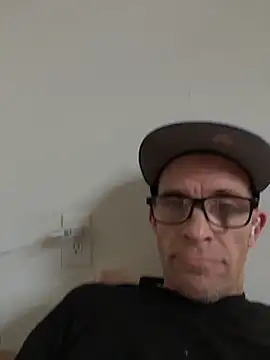 DirkD916 online show from 12/20/25, 08:49