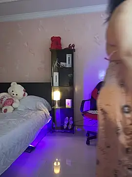 Snapshot of Sharongirl07 chatting on 03/08/25, 10:34 Sharongirl07 online show from 03/08/25, 10:34