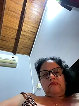 Snapshot of Sharongirl07 chatting on 09/26/25, 01:53 Sharongirl07 online show from 09/26/25, 01:53