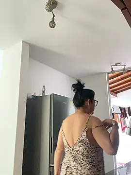 Sharongirl07 online show from 07/11/26, 12:08