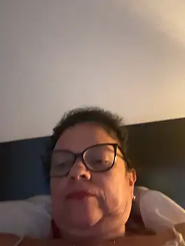 Sharongirl07 online show from 07/18/26, 10:41