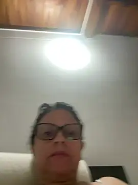 Sharongirl07 online show from 07/25/26, 03:04