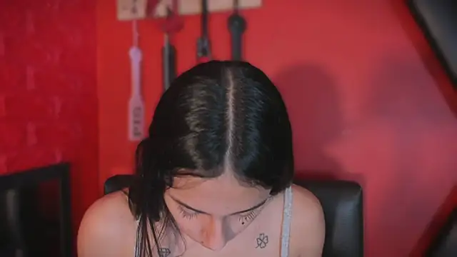 Monttserratt online show from 04/22/26, 07:15