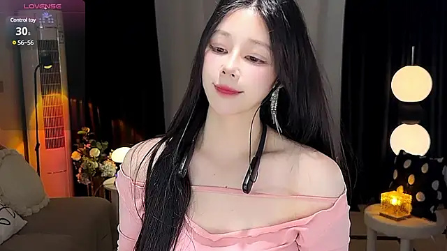 sweateanv  online show from 12/31/24, 05:22