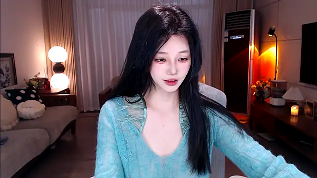 sweateanv  online show from 03/06/26, 05:59