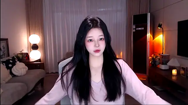 sweateanv  online show from 03/07/26, 07:05