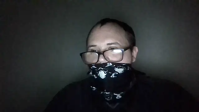 Snapshot of jacklack221 chatting on 10/20/25, 03:18 jacklack221 online show from 10/20/25, 03:18