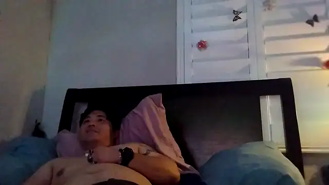 cloudyspun online show from 04/15/26, 03:35