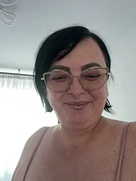 Amandamuller1982 online show from 12/22/24, 01:11