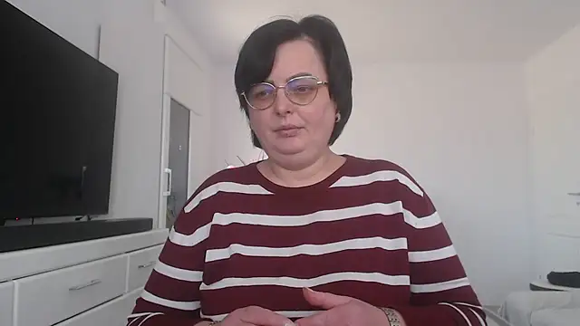 Snapshot of Amandamuller1982 chatting on 03/10/25, 09:43 Amandamuller1982 online show from 03/10/25, 09:43