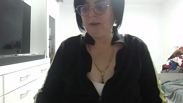 Snapshot of Amandamuller1982 chatting on 11/28/25, 09:39 Amandamuller1982 online show from 11/28/25, 09:39