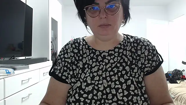 Amandamuller1982 online show from 02/03/26, 03:59