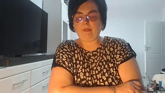 Amandamuller1982 online show from 05/09/26, 12:54