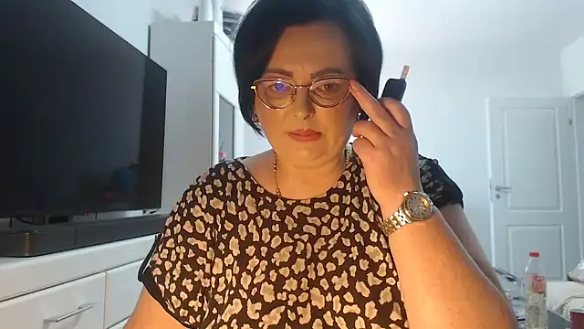 Amandamuller1982 online show from 06/05/26, 09:37