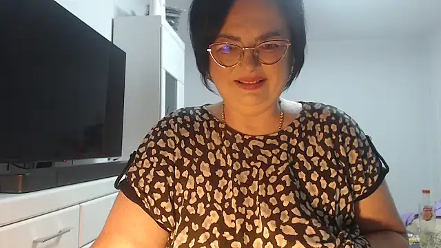 Amandamuller1982 online show from 06/06/26, 12:38