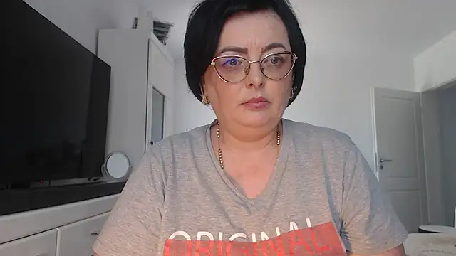 Amandamuller1982 online show from 06/09/26, 11:22