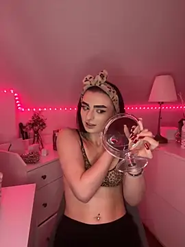 AdelinaAlia online show from 10/25/25, 11:29