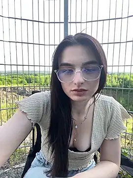 AdelinaAlia online show from 05/21/26, 04:14