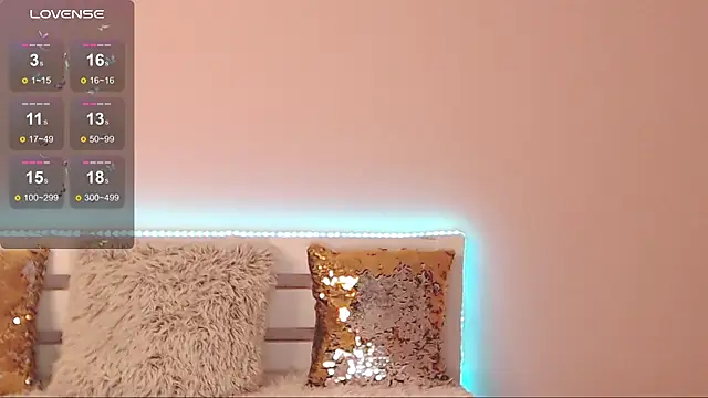 Snapshot of AureliaNoir_ chatting on 12/16/24, 07:54 AureliaNoir online show from 12/16/24, 07:54