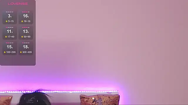 Snapshot of AureliaNoir_ chatting on 03/21/25, 08:08 AureliaNoir online show from 03/21/25, 08:08