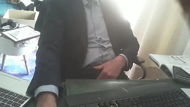 shyfrenchcock1 online show from 03/06/25, 01:14