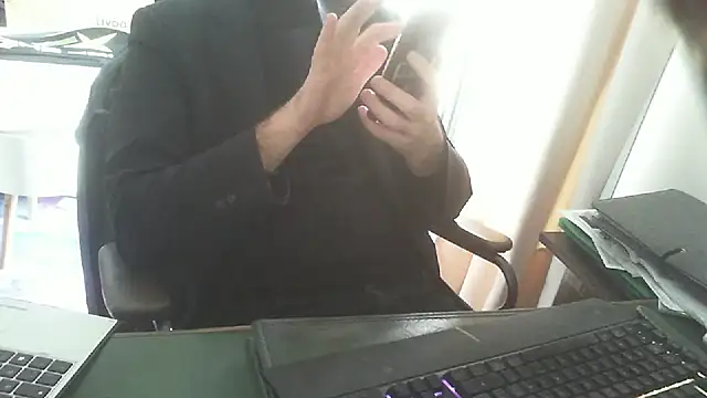 shyfrenchcock1 online show from 02/20/26, 03:01