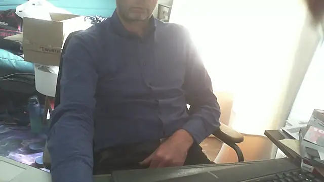 shyfrenchcock1 online show from 04/30/26, 01:50