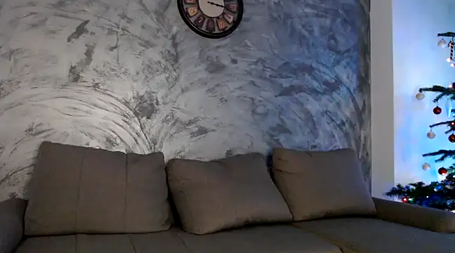 Snapshot of sonyapettite chatting on 12/08/24, 12:07 sonyapettite online show from 12/08/24, 12:07